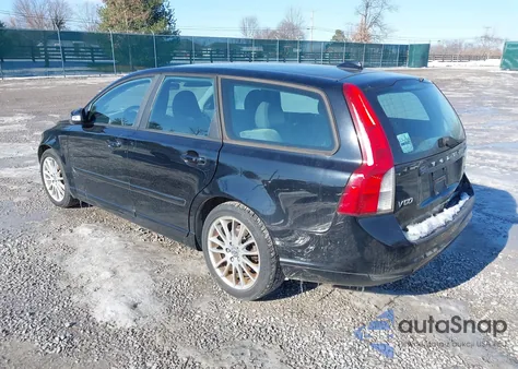 2010 Volvo V50 2.4I из США, поврежденный, VIN YV1390MW3A2531453